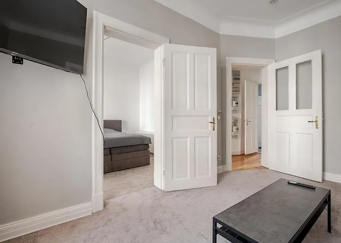 Kleine Perle Naehe ! Apartament